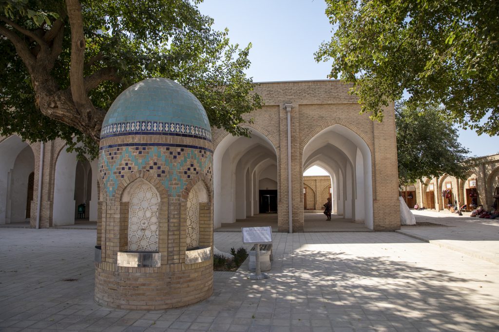 Moschea Kok-Gumbaz e Dorut Tilyovat